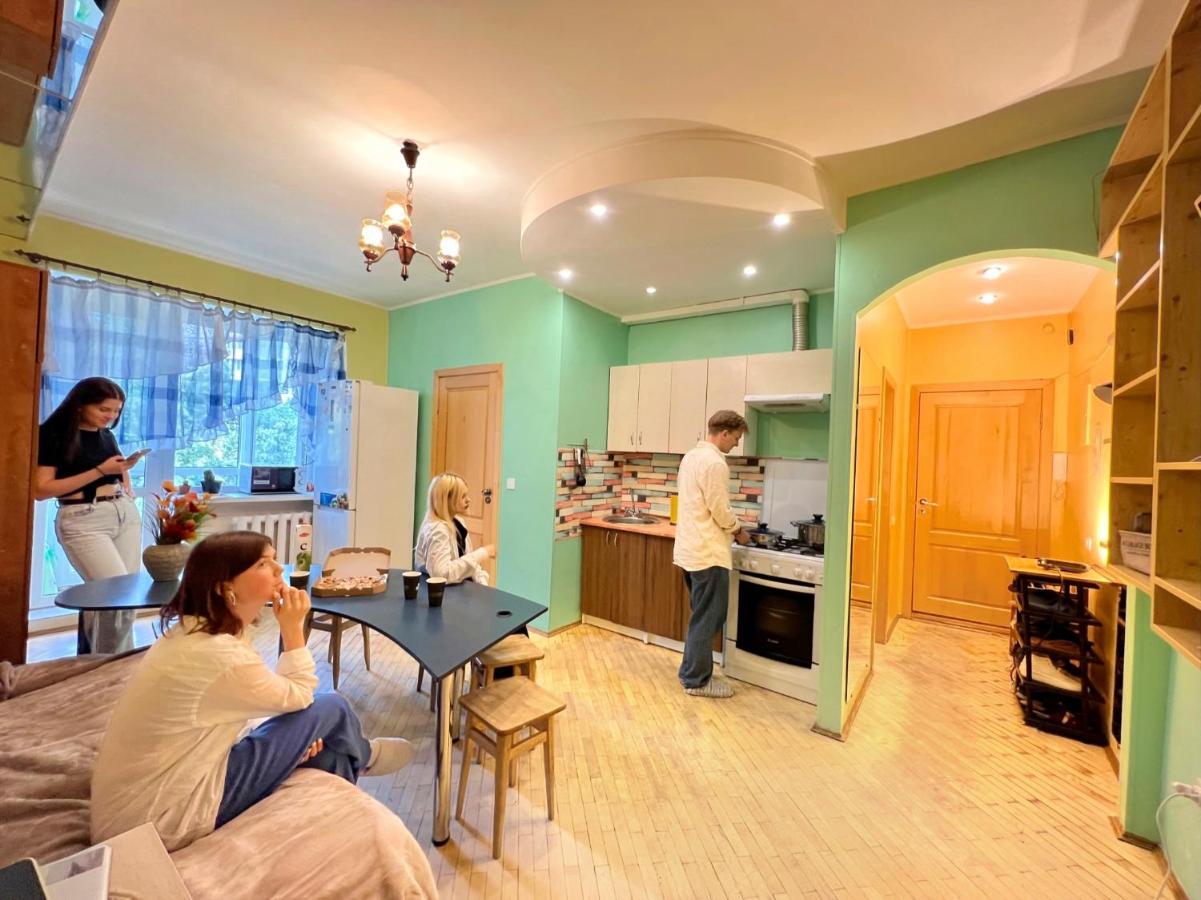 Pechersky Hostel キエフ エクステリア 写真